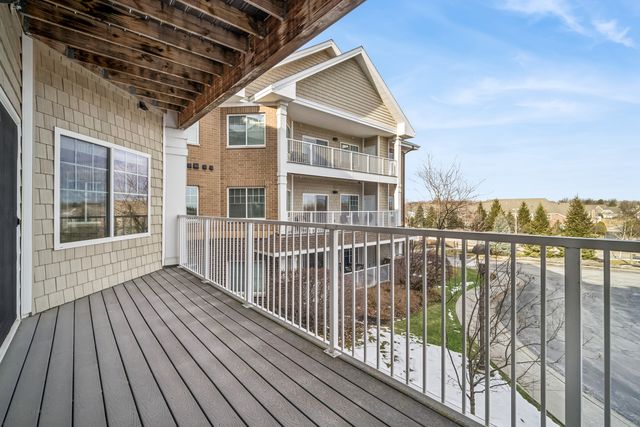 2220 Founders Drive 213, Northbrook, IL 60062