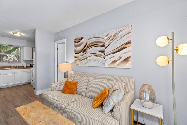 1826 Sherman Street Apt 8, Hollywood, FL 33020