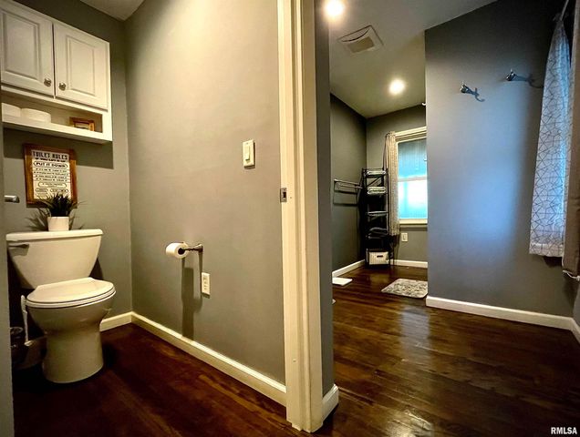 112 HILLCREST Drive, Goreville, IL 62939