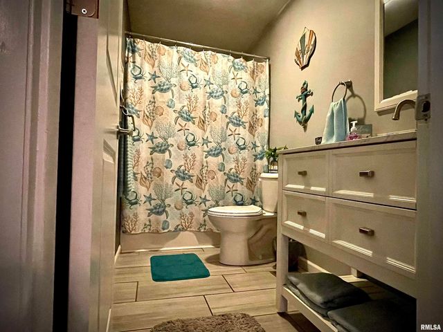 112 HILLCREST Drive, Goreville, IL 62939