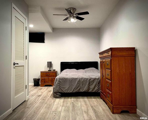 112 HILLCREST Drive, Goreville, IL 62939