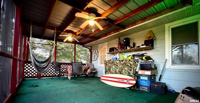 112 HILLCREST Drive, Goreville, IL 62939