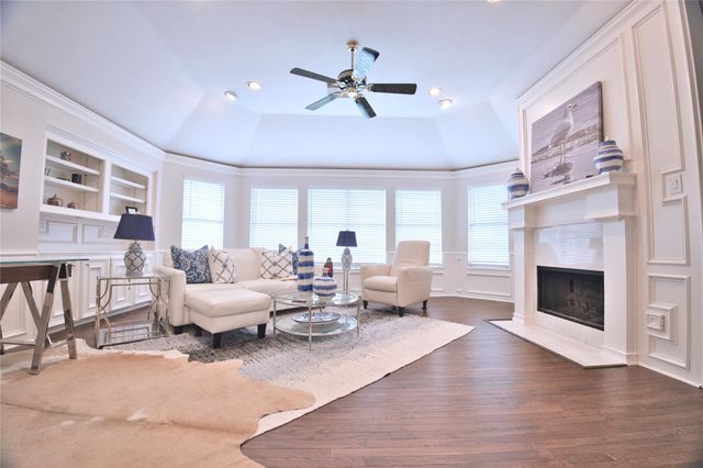 615 Timber Circle, Houston, TX 77079