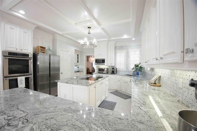 615 Timber Circle, Houston, TX 77079