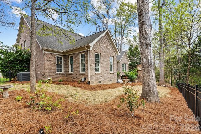 224 Birdie Drive, Stanley, NC 28164