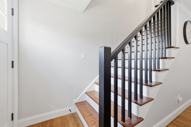 35 Ludlow Street, Acushnet, MA 02743