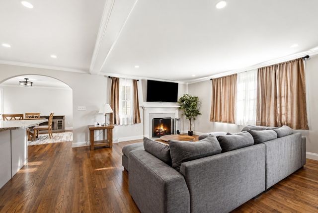 35 Ludlow Street, Acushnet, MA 02743