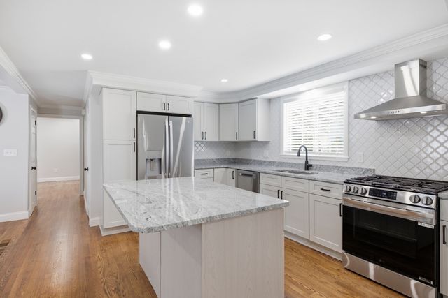 35 Ludlow Street, Acushnet, MA 02743