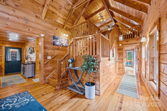 749 Henry Thompson Road, Tryon, NC 28782