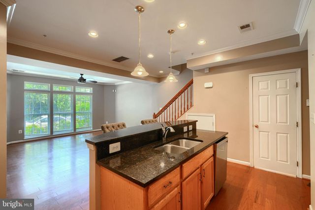 7248 ELKRIDGE CROSSING WAY, Elkridge, MD 21075