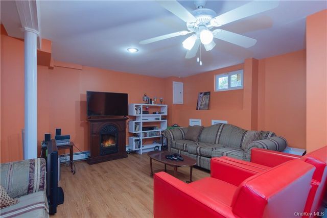 5 Park Avenue, New City, NY 10956