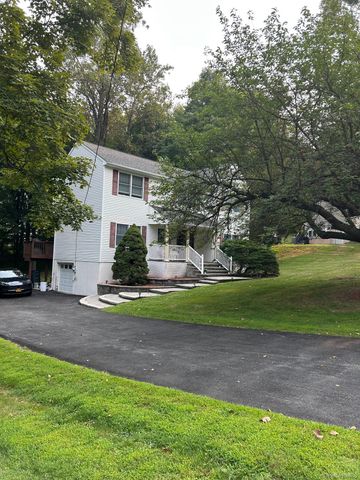 5 Park Avenue, New City, NY 10956