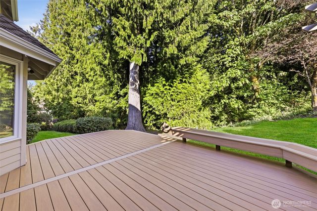 5570 176th Place SE, Bellevue, WA 98006