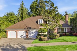 5570 176th Place SE, Bellevue, WA 98006