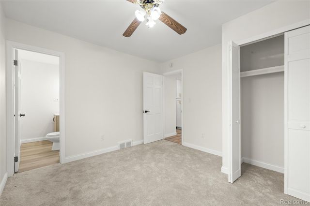 34600 Michelle Drive, Romulus, MI 48174