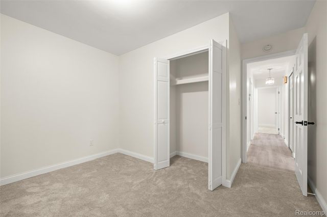 34600 Michelle Drive, Romulus, MI 48174