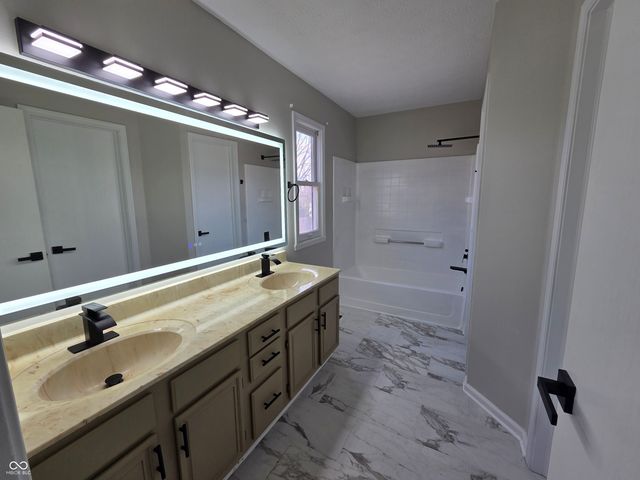 1907 Maradona Drive, Indianapolis, IN 46214