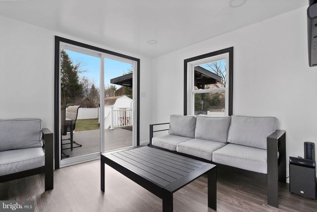 6318 IRVING AVE, Pennsauken, NJ 08109