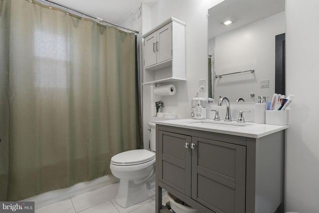 6318 IRVING AVE, Pennsauken, NJ 08109