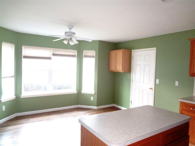 12105 La Salle Crossing, Conroe, TX 77304