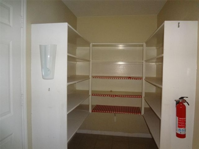 12105 La Salle Crossing, Conroe, TX 77304