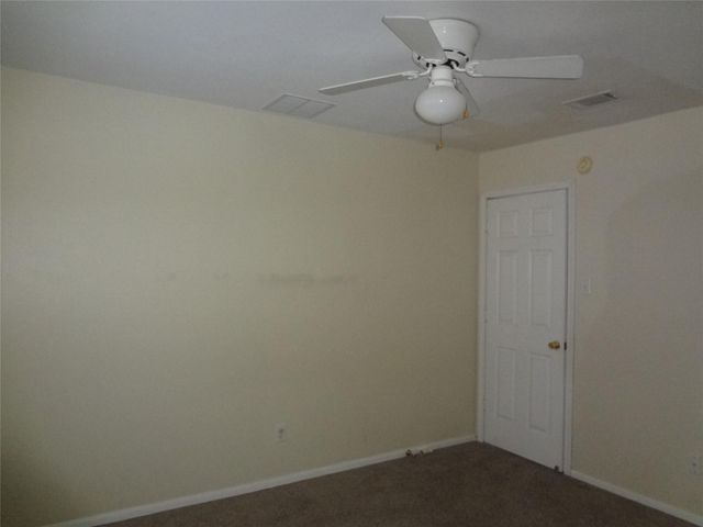 12105 La Salle Crossing, Conroe, TX 77304