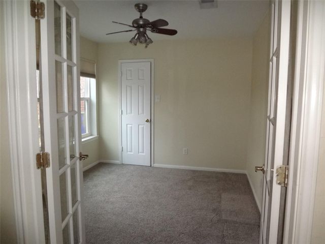 12105 La Salle Crossing, Conroe, TX 77304