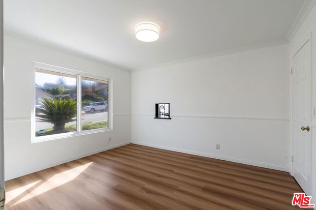 19 La Paz Court, Simi Valley, CA 93065