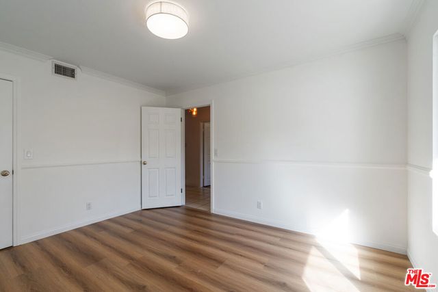 19 La Paz Court, Simi Valley, CA 93065