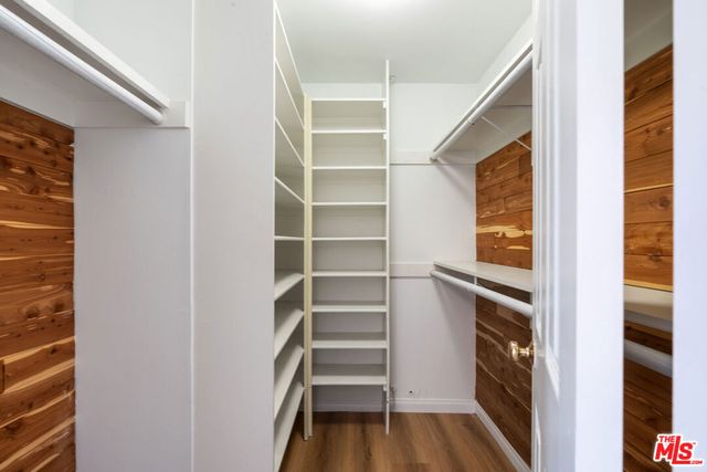 19 La Paz Court, Simi Valley, CA 93065