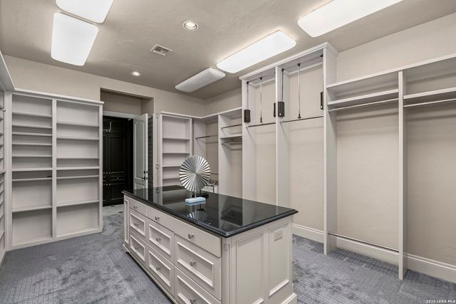 829 Contour Drive, San Antonio, TX 78212