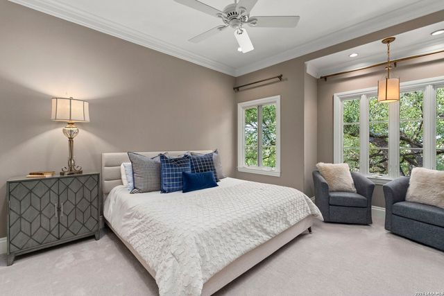 829 Contour Drive, San Antonio, TX 78212