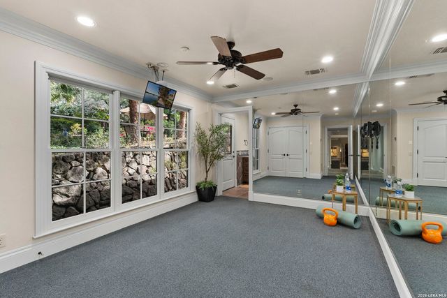 829 Contour Drive, San Antonio, TX 78212