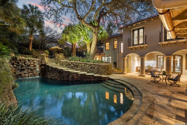 829 Contour Drive, San Antonio, TX 78212