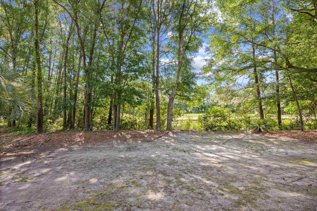 91 Deacon Dr., Pawleys Island, SC 29585