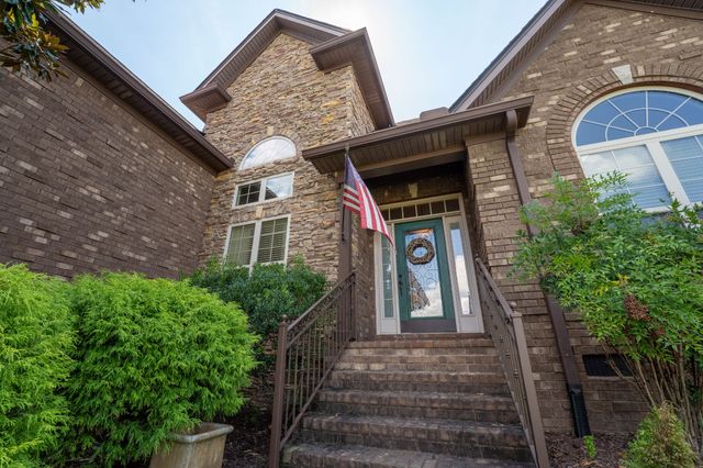 1076 Summerstar Cir, Gallatin, TN 37066