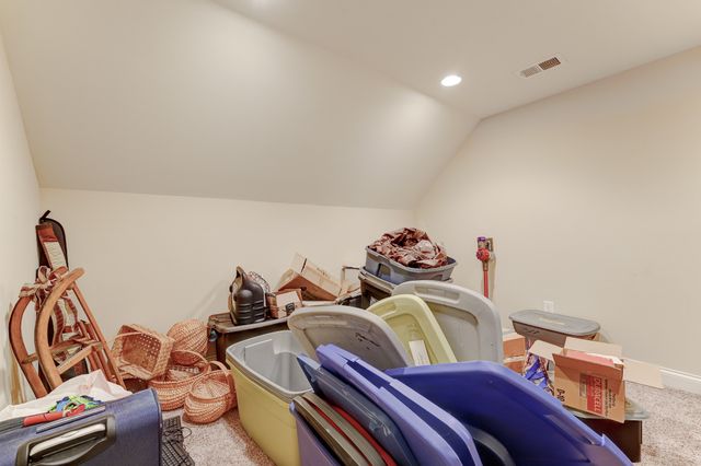 1076 Summerstar Cir, Gallatin, TN 37066