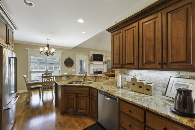 1076 Summerstar Cir, Gallatin, TN 37066