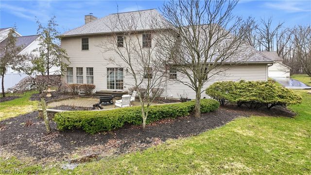 2031 Celestial Drive NE, Warren, OH 44484