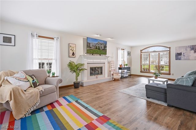 2031 Celestial Drive NE, Warren, OH 44484