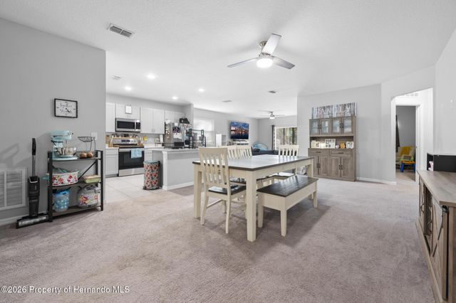 15439 Mount Sparrow Road, Weeki Wachee, FL 34614