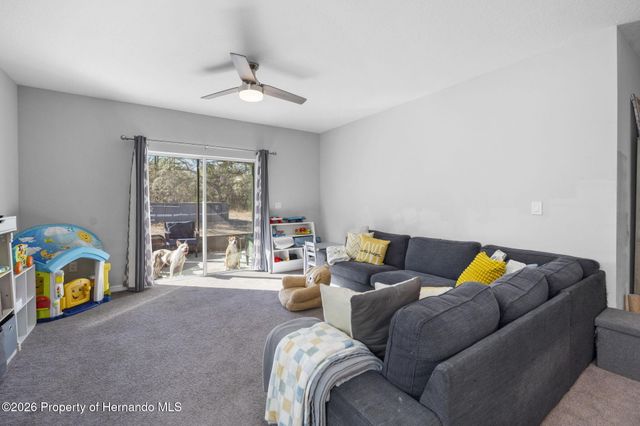 15439 Mount Sparrow Road, Weeki Wachee, FL 34614