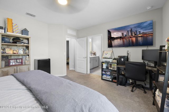 15439 Mount Sparrow Road, Weeki Wachee, FL 34614