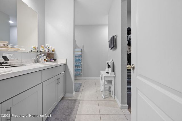 15439 Mount Sparrow Road, Weeki Wachee, FL 34614