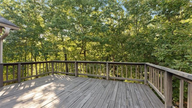 6 Byron Lane, Bella Vista, AR 72714