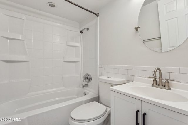 4142 E CALLE REDONDA -- 62, Phoenix, AZ 85018