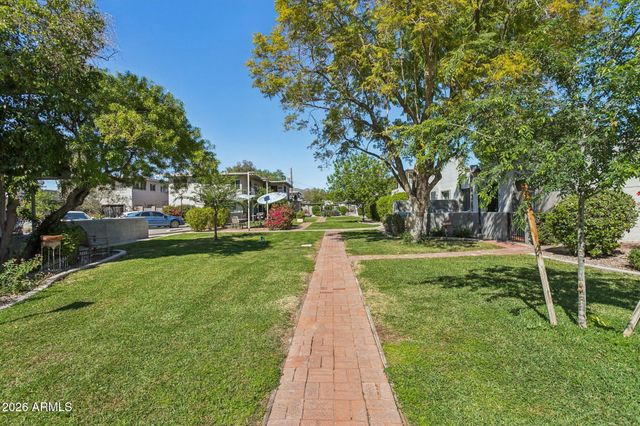 4142 E CALLE REDONDA -- 62, Phoenix, AZ 85018