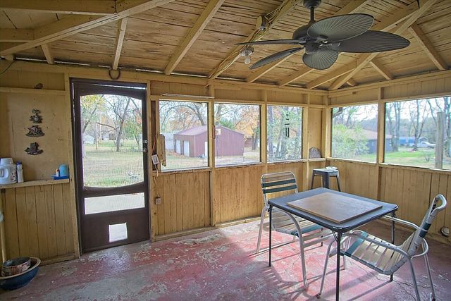 120 N Clark Street, Everton, MO 65646