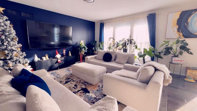 3722 Park Creek Lane, Canton, MI 48188