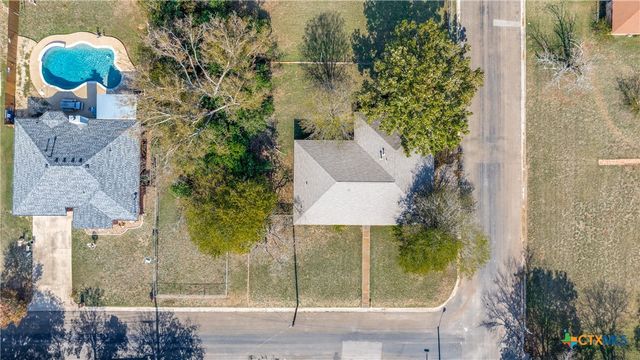 506 E Avenue T, Belton, TX 76513